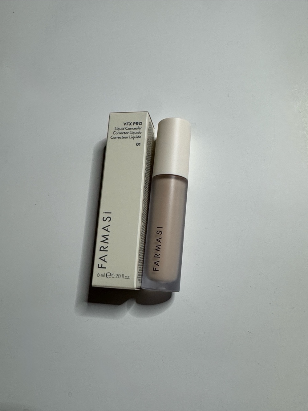 🆕 Farmasi VFX Pro liquid concealer (01)